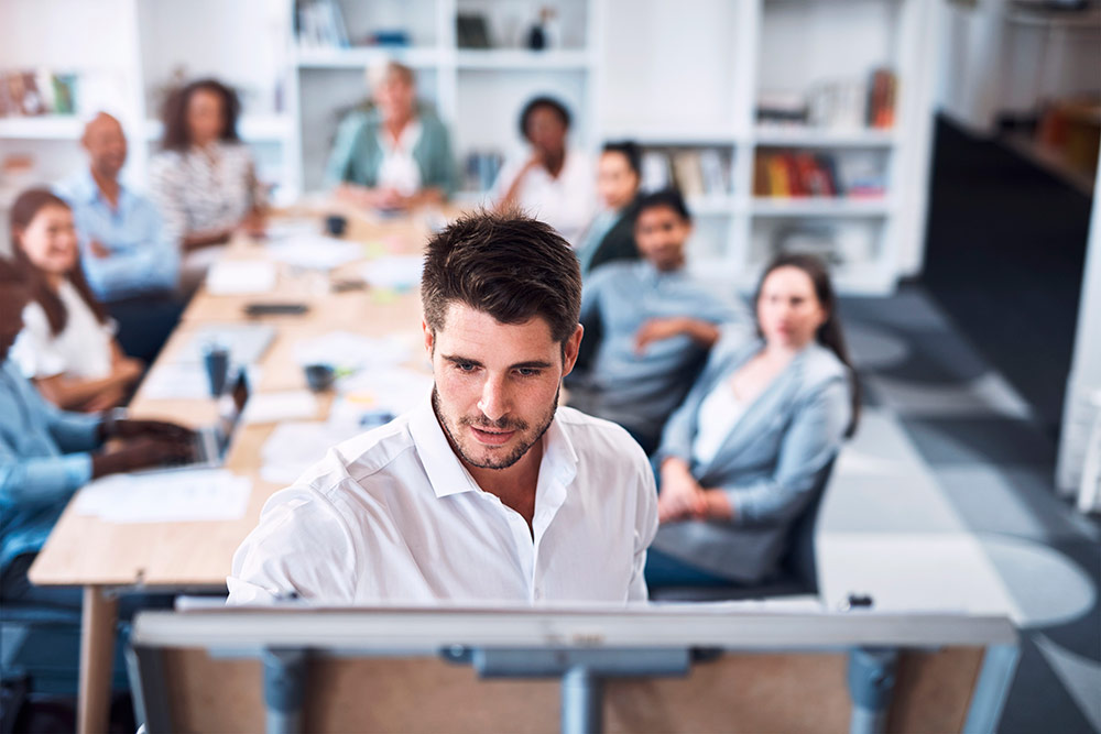 universidad-vs-business-school